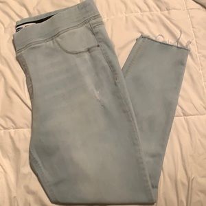 Old Navy Rockstar Super Skinny Jeggings
